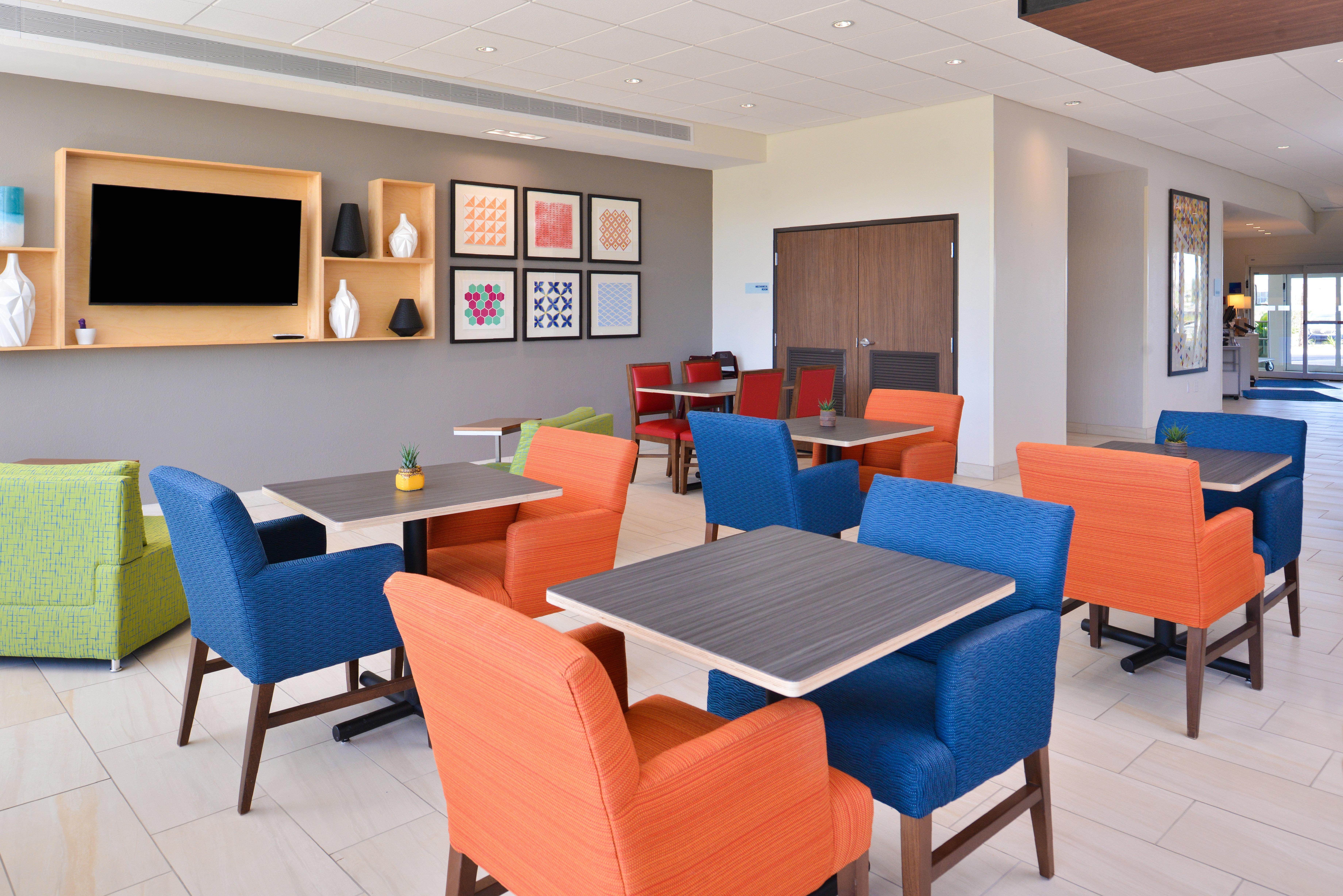Holiday Inn Express & Suites Trinity By Ihg Zewnętrze zdjęcie